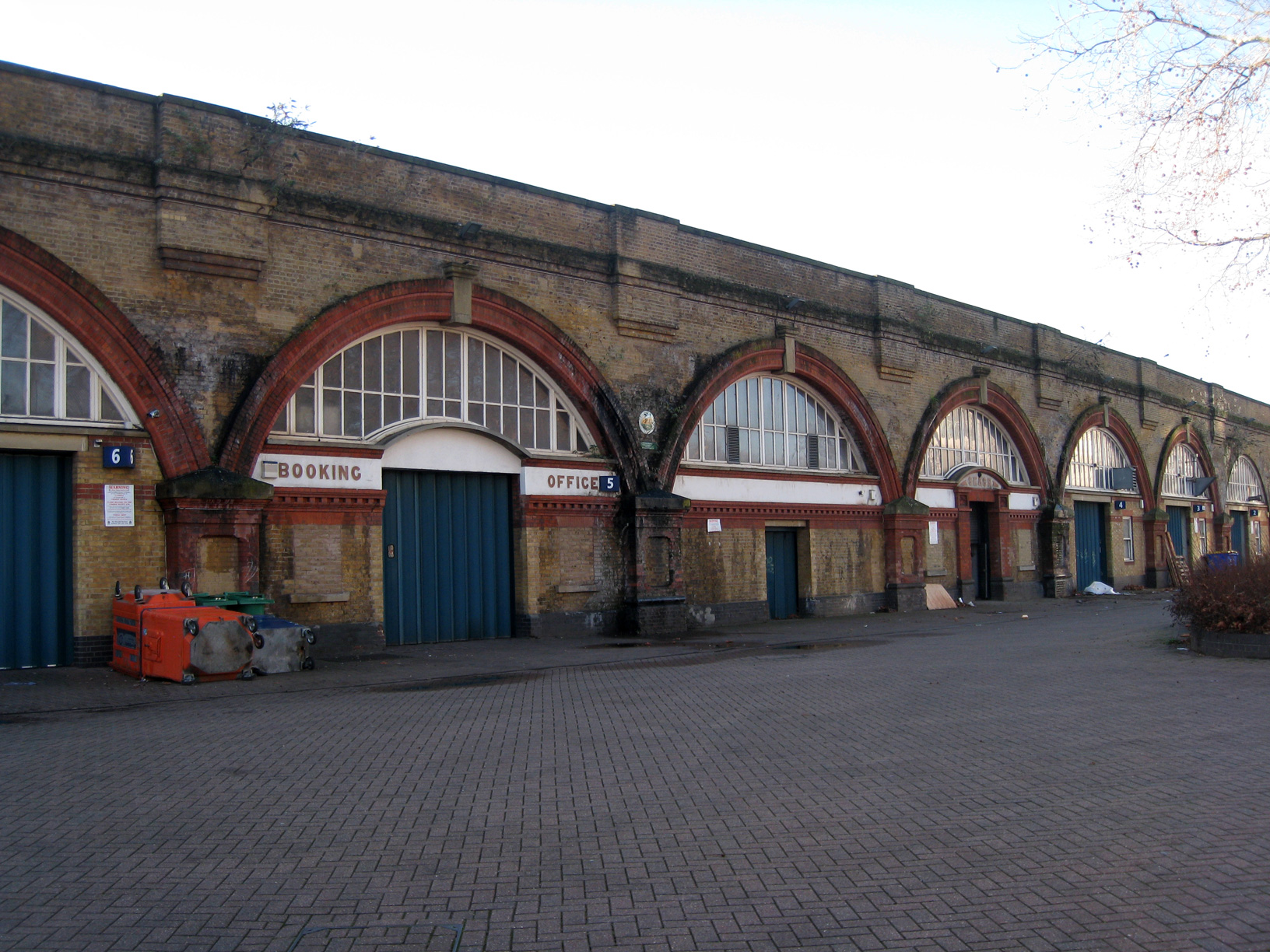 Spa Road Railway Station January 2012