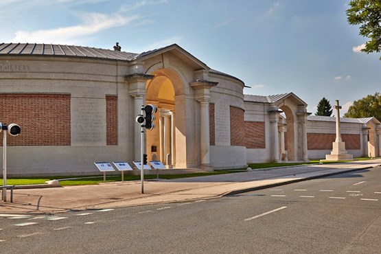 Faubourg D’Amiens Cemetery, Arras