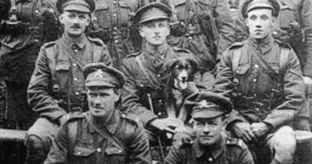 The Crew Of G43 'Gordon' Taken At La Lovie 1917. All Wear Shorts Because Of The Heat, Carry Revolvers And Wear The Badge Of The Machine Gun Corps.