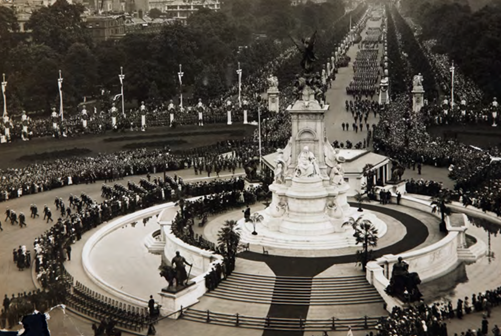 View of The Mall and Queen Victoria Memorial from Buckingham Palace, July 1919. Pic: National Archives.