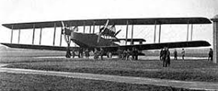'Bloody Paralyser - The Giant Handley Page Bomber of the First World War by Rob Langham'