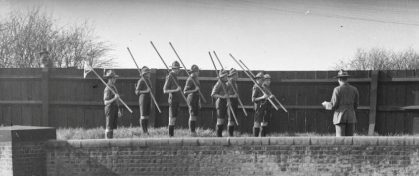'Children At War 1914-1918' with Dr Viv Newman