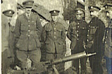 'Fighting Spirit - patrolling and raiding with the West Yorks' by Fraser Skirrow