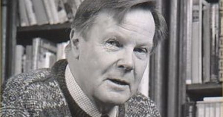 Correlli Barnett E1537270067637 300X236