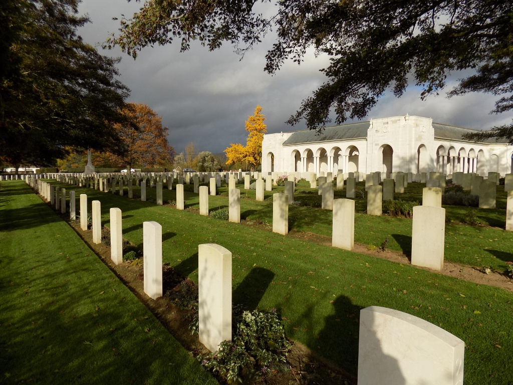 Le Touret Military Cemetery (CWGC)