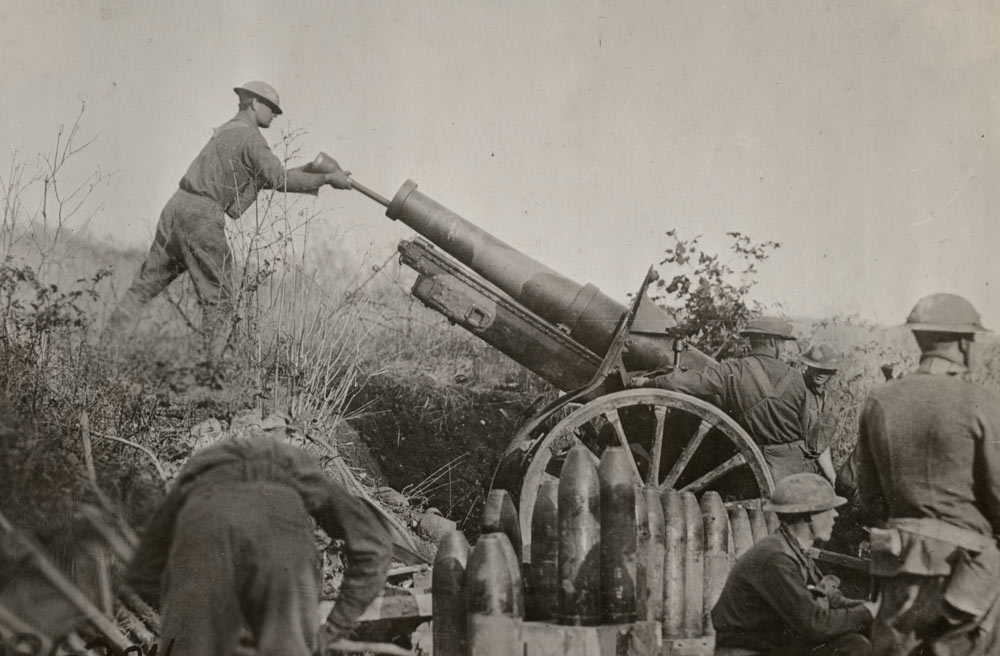 155 Mm Howitzer Oct 1918 (NAM 1976 227 155)