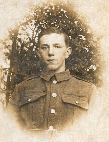 Fig 20 Dad Photo France