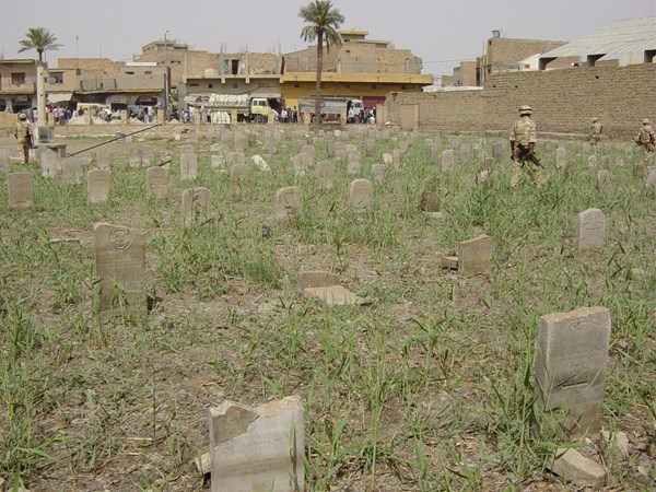 Kut War Cemetery, 2003