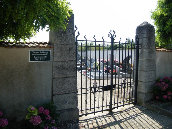 Azelot Communal Cemetery