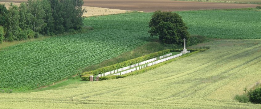 ONLINE: Exploring the estate: teasing out the meanings of the architecture and horticulture of the Imperial War Graves Commission