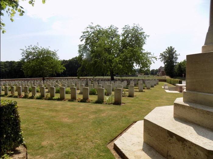 Couin British Cemetery
