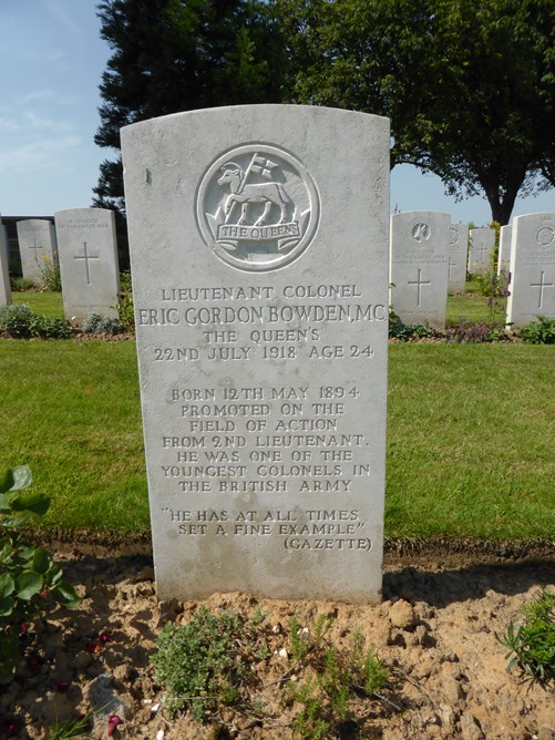 Headstone Of Lt Col Eric Bowden