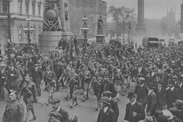 The London Scottish Arriving Back From France In London 16Th May 1919