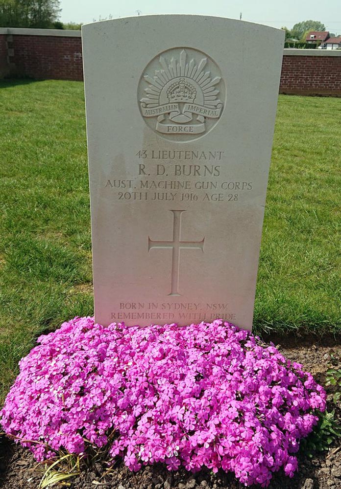 Grave Of Lieutenant Burns, Fromelles