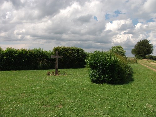 Charles Dickens Memorial, Somme