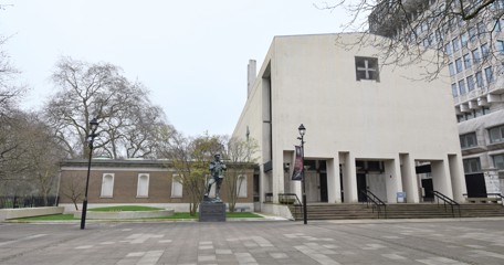 Guards Chapel Outside