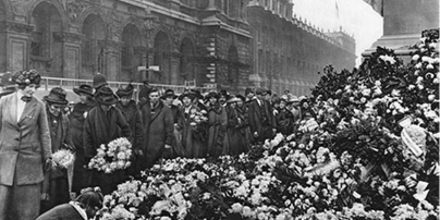 War Widows At The Cenotaph 1920 (1)