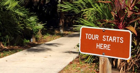 Tour Starts Here Sign