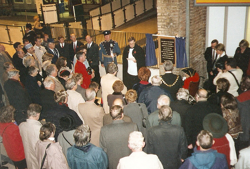 Victoria Station November 2000