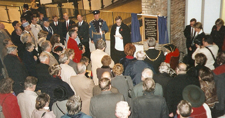 Victoria Station November 2000