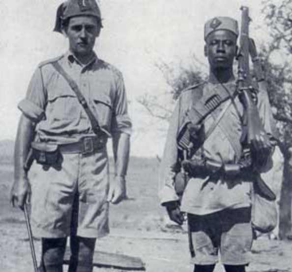 William Shorthose Dso With His Orderly (1)