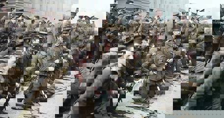 Command Amidst Chaos Leadership In The BEF