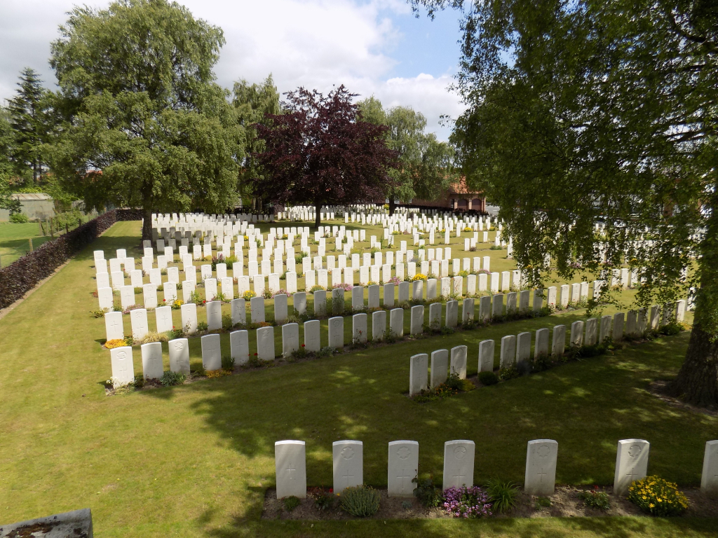 La Brique Cemetery No. 2 (CWGC)