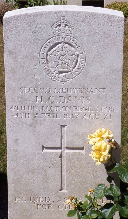 Harold Charles Davis Headstone