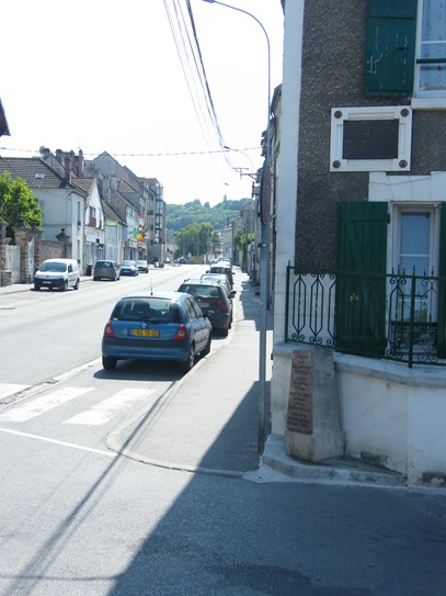 Edward James Vibart Collingwood Thompson On Street