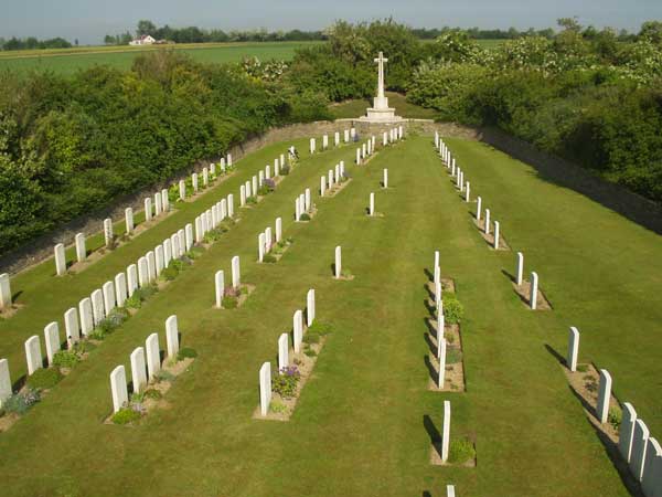 Quarry Cemetery, Vermelles