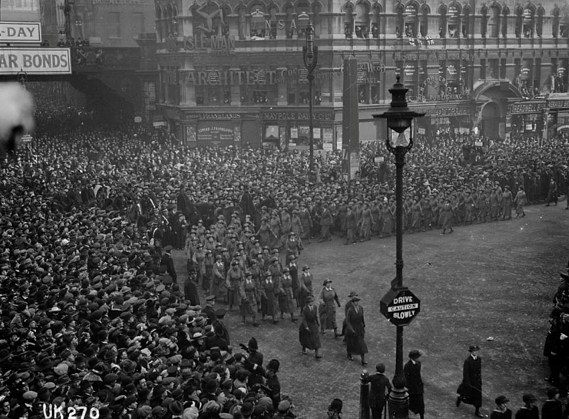 WAAC Marching In Parade In Ludgate Circus