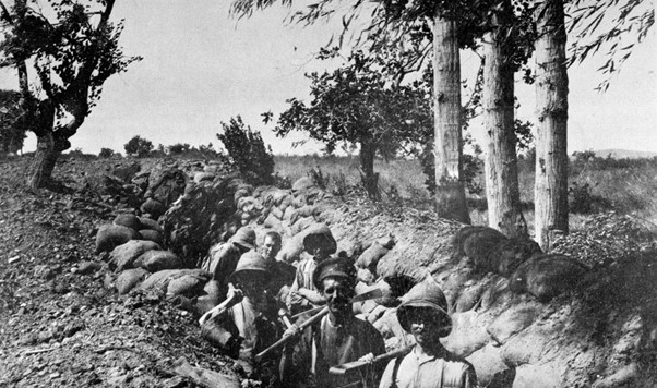Soldiers Dug In At Chocolate Hill, Suvla Bay, Gallipoli, 1915