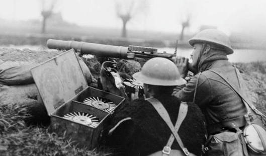 British Lewis Gun Team