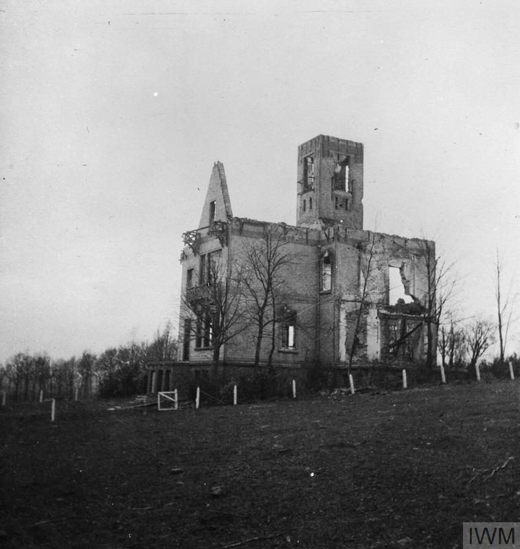 Villa Roozenberg Ploegsteert Wood. Destroyed By Fire 14 November 1914 IWM Q 56165