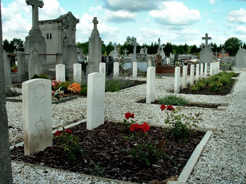 Raismes Communal Cemetery