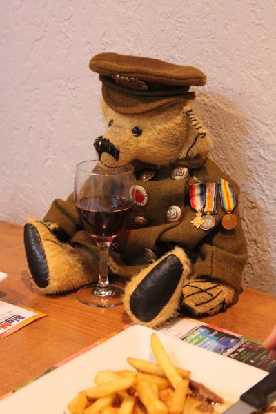 Albert Corner's Pub Kye (2018)