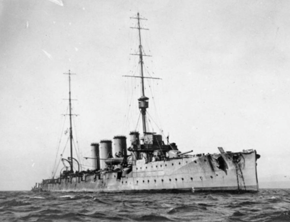 Hms Glasgow In Valparaiso Chile About October 1914