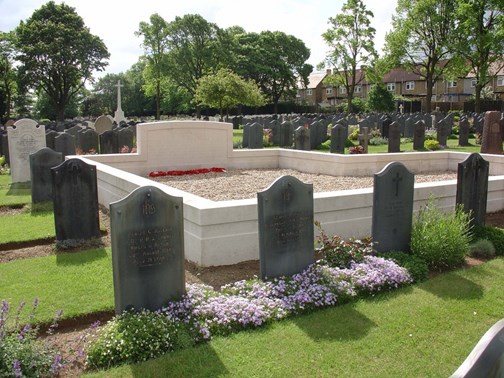 Gilliingham (Woodlands) Cemetery.