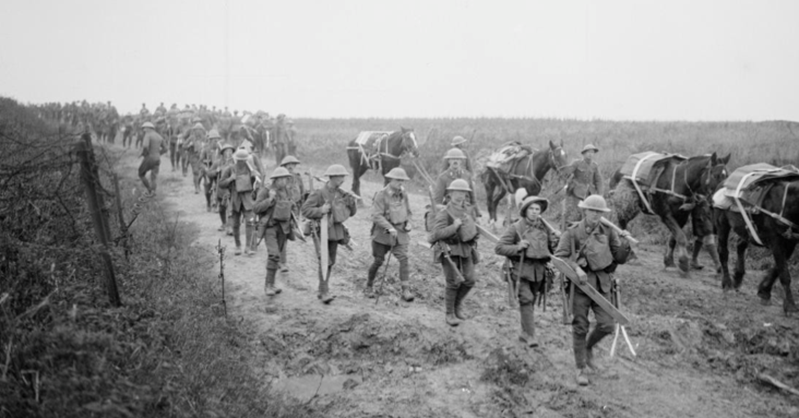 Men Of The 16Th Battalion Royal Irish Rifles Pioneers Of The 36Th Ulster Division Moving Forward Along The Ribecourt Road 20 November 1917 Iwm Q 6291
