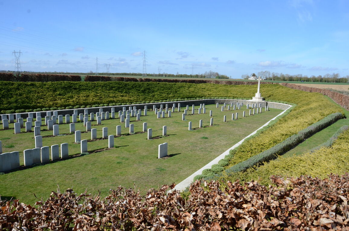 Quarry Cemetery, Vermelles
