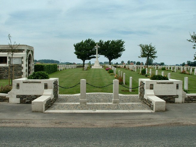 Rue De Bacquerot (13Th London) Graveyard At Laventie