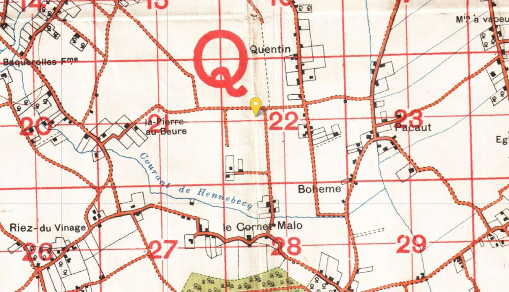 Vieille Chapelle, Hinges