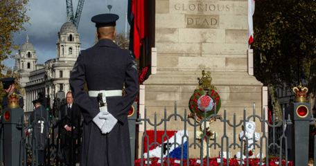 111111Poster Yt Capture