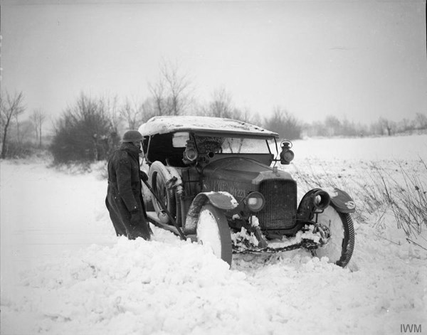 British Soldier (Army Service Corps) Digging Out A Snowed Up Car At Neulette 2