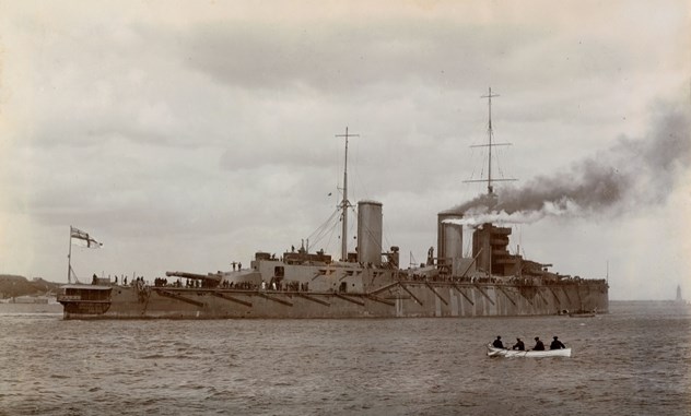 HMS Queen Mary