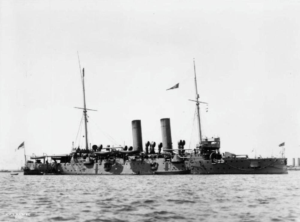 Hms Hawke (1)