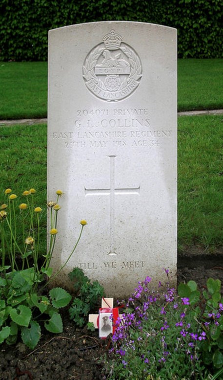 Grave Of Private George Leonard Collins 204071 2Nd Battalion East Lancashire Regiment In Vailly Sur Aisne British Cemetery, France.