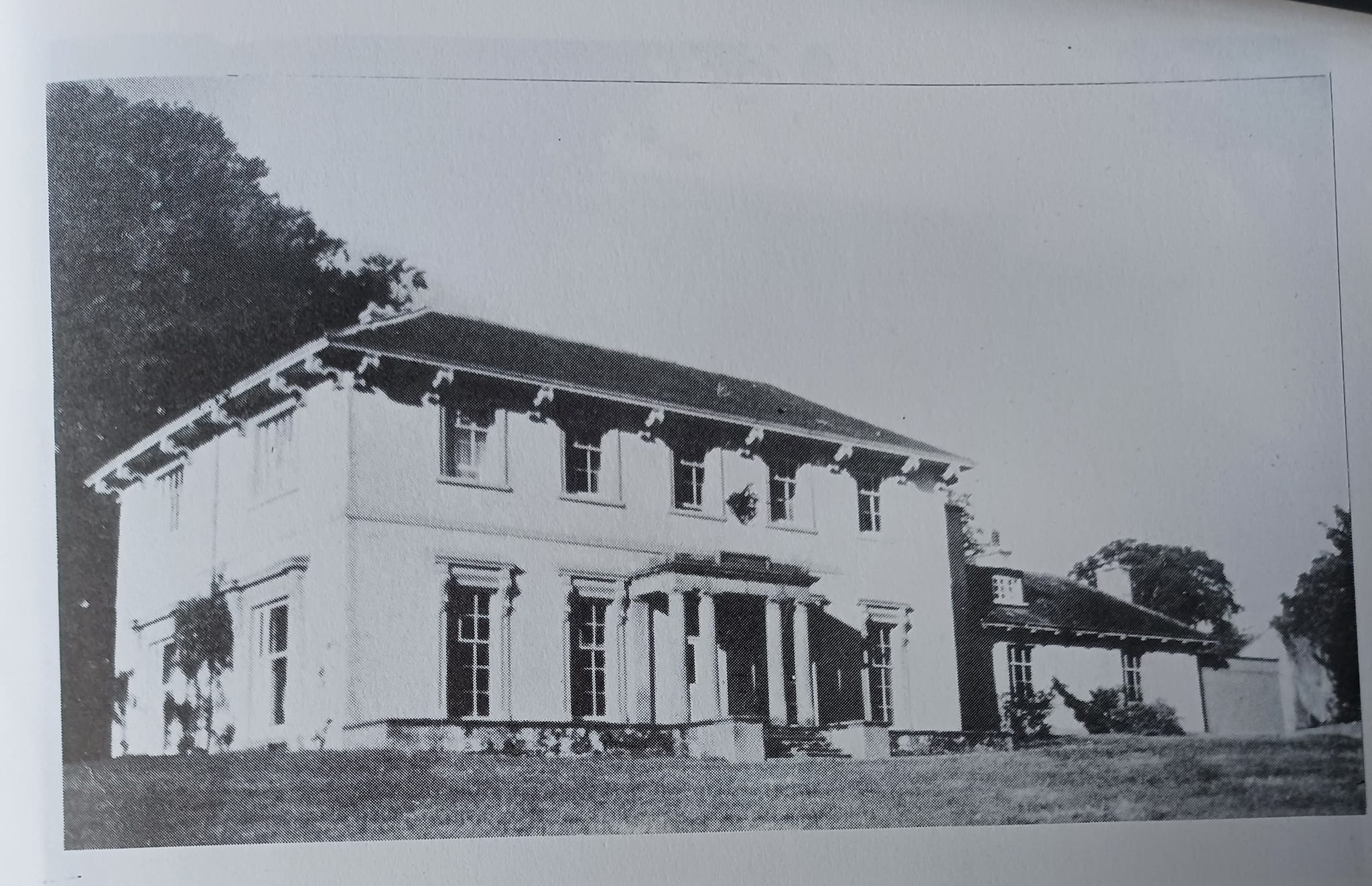 Coolmore House (Built 1820S By Peter Connellan)