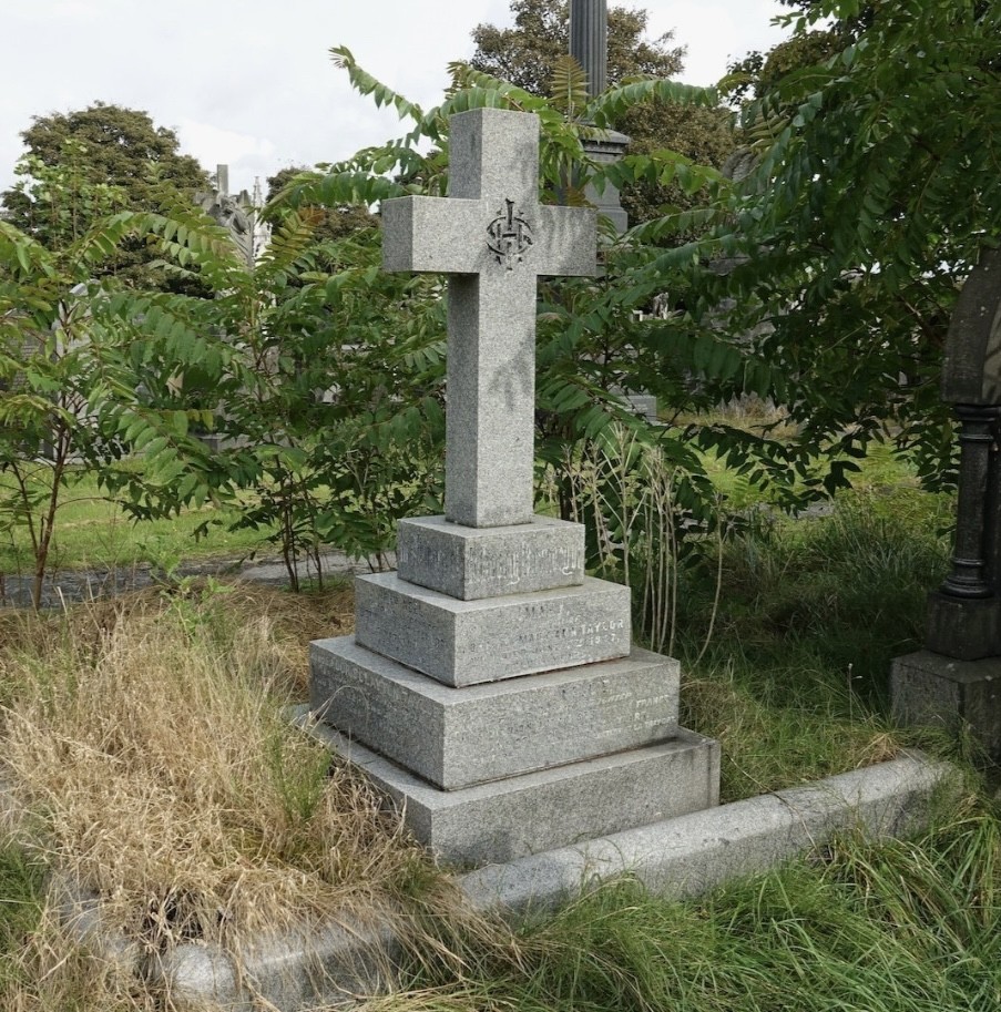 Nellie Taylor's Family Tomb In Southport’S Duke Street Cemetery