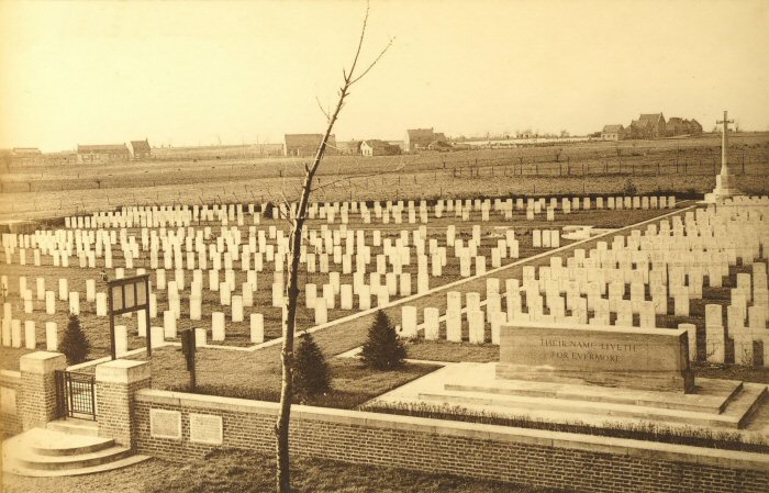 White House Cemetery, St. Jean Les Ypres (CWGC)